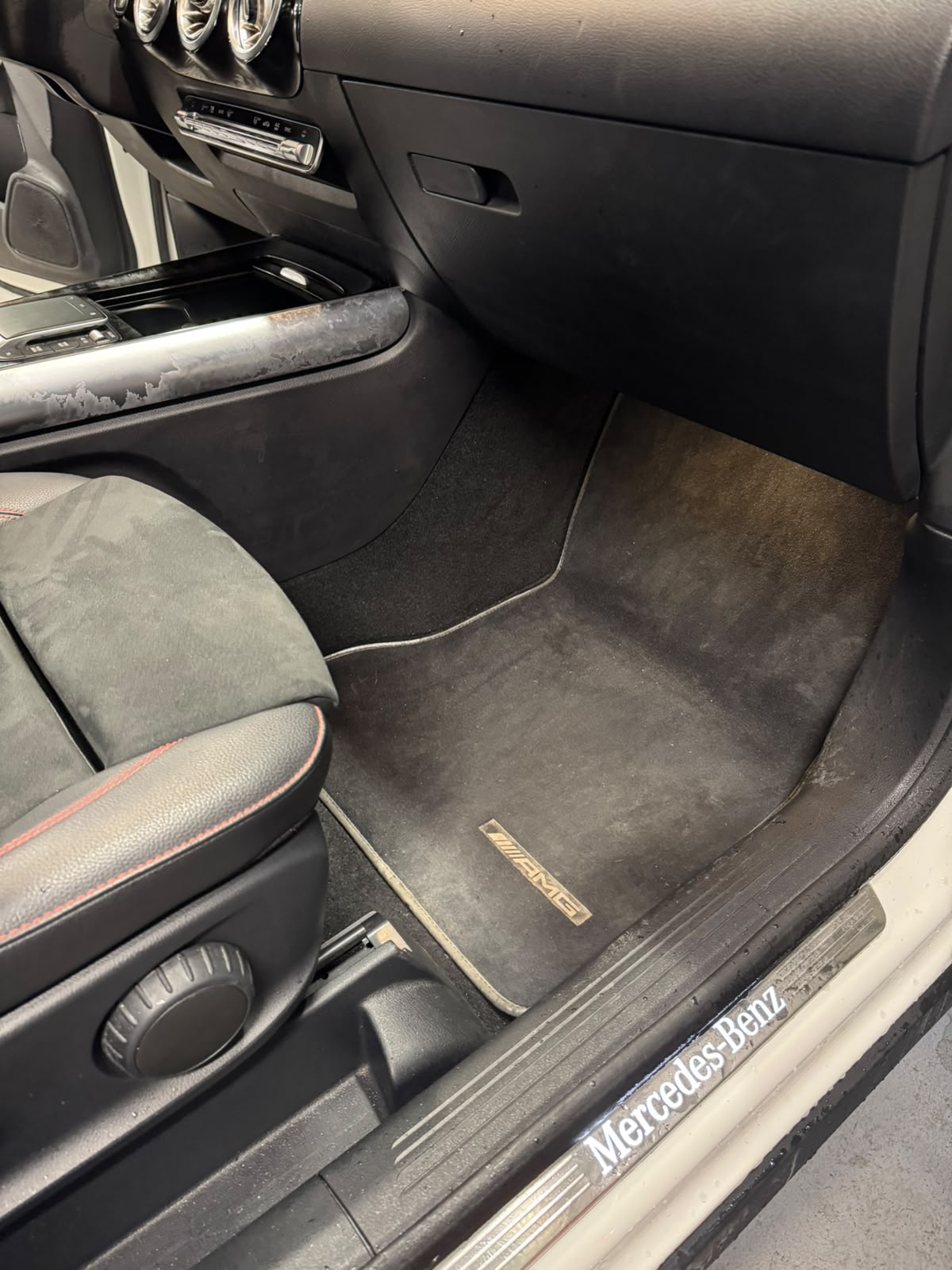 Intérieur AMG, sièges & moquette, avant
